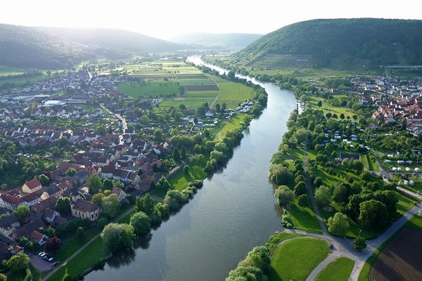 Impressionen einer Ballonfahrt über das Main-Gebiet
