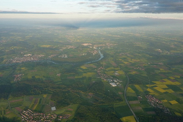 Impressionen einer Ballonfahrt über das Main-Gebiet