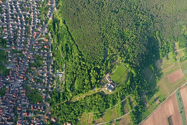 Impressionen einer Ballonfahrt über das Main-Gebiet
