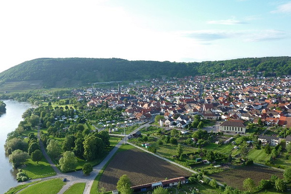 Impressionen einer Ballonfahrt über das Main-Gebiet
