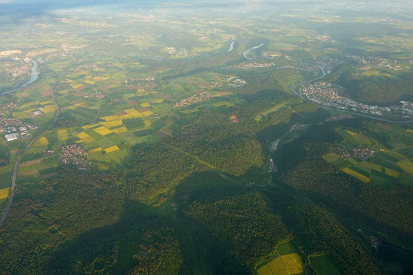 Impressionen einer Ballonfahrt über das Main-Gebiet