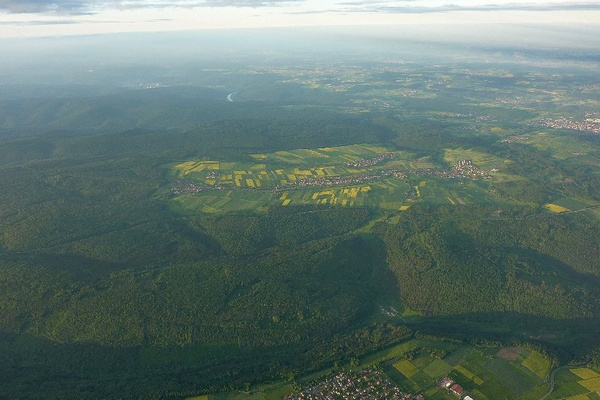 Impressionen einer Ballonfahrt über das Main-Gebiet