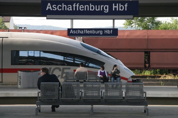 Impressionen vom Bahnhof Aschaffenburg