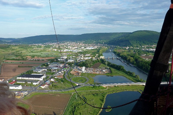 Impressionen einer Ballonfahrt über das Main-Gebiet